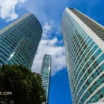 Göztepe satılık residence dairesi modern salon ve geniş yaşam alanı.