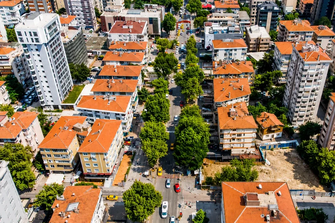 Bağdat Caddesi Gayrimenkulleri, prestijli lüks mağazaları ve binaları havadan görüntü