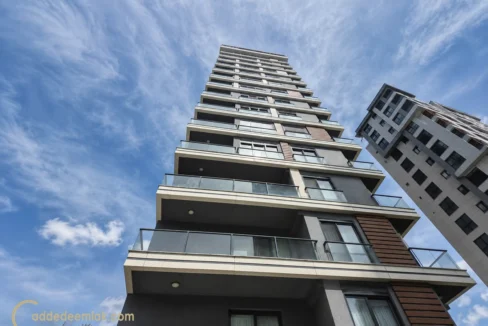 Caddebostan deniz manzaralı 3+1 satılık daire salon aydınlatma