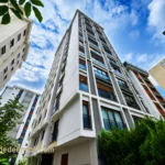 Erenköy otoparklı geniş daire