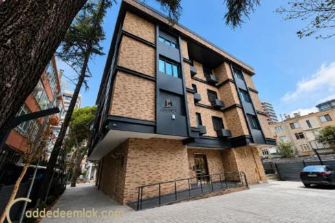 İskele Sokak satılık ofis ve daire