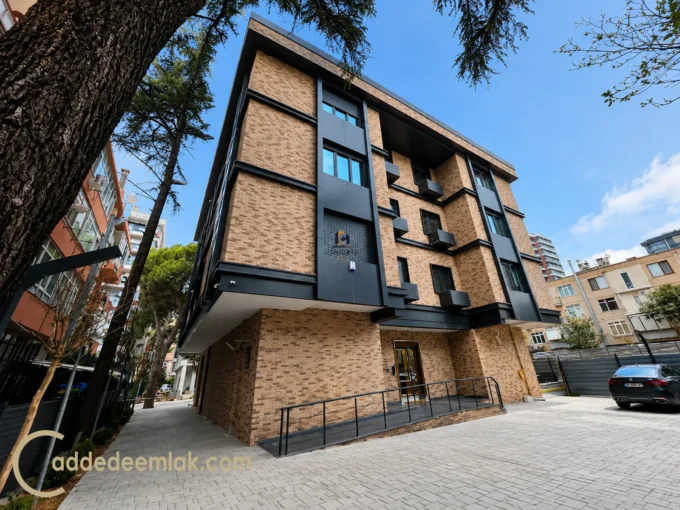 İskele Sokak satılık ofis ve daire