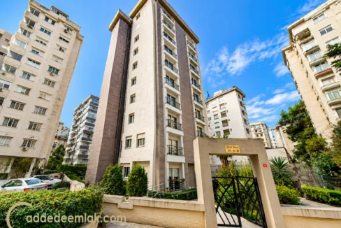 Şaşkınbakkal Satılık 4+1 Daire Bağdat Caddesi'ne 1 Dk & Otoparklı