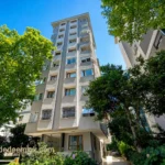 Suadiye katta tek satılık 3+1