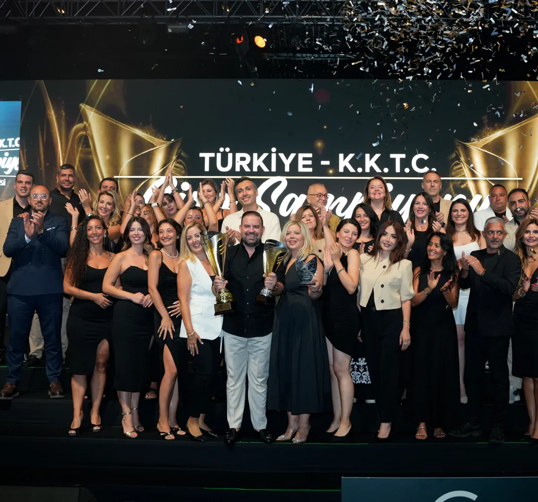 Caddede Emlak Kadıköy Emlak Danışmanlığı ve Yönetim Ekibi