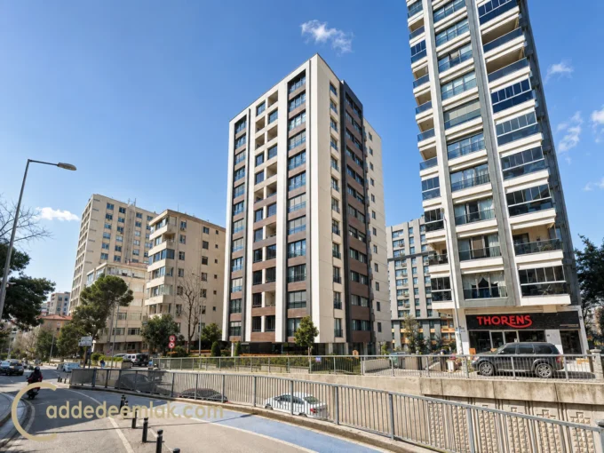 Göztepe Bağdat Caddesine 4 binada satılık 3+1