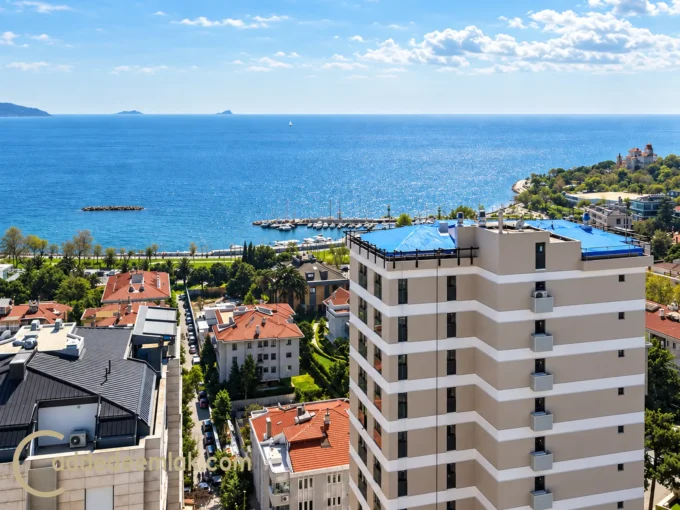 Caddebostanda önü kapanmaz deniz manzaralı satılık 4+1