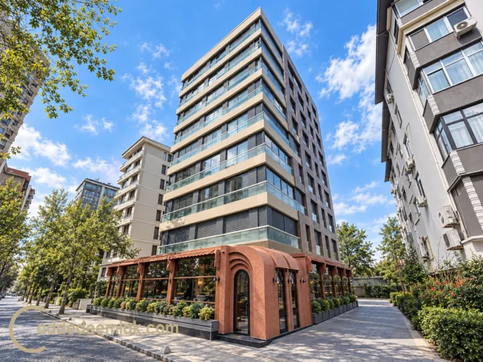 Suadiye Vapuryolu sokakta 118 m2 net yüksek tavanlı satılık 3+1